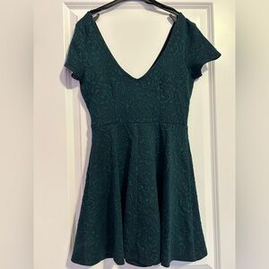 NWOT Forever 21 Dark Green Floral Mini Dress